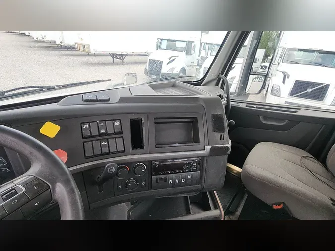 2019 Volvo VNL3004219fbe57cc2bc0d6e87208c5fdd7e53