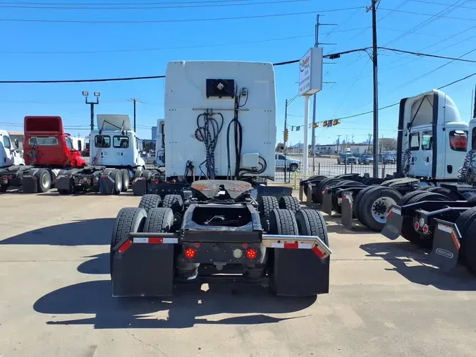 2020 MACK TRUCKS, INC. ANTHEM 64T