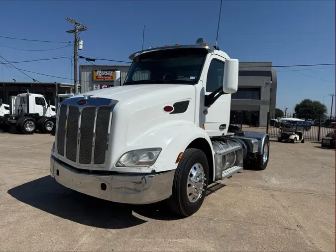 2017 Peterbilt 579