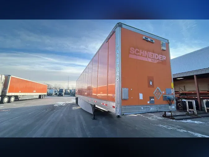 2015 Great Dane 422d1a62a567f27315de331b61c956b1