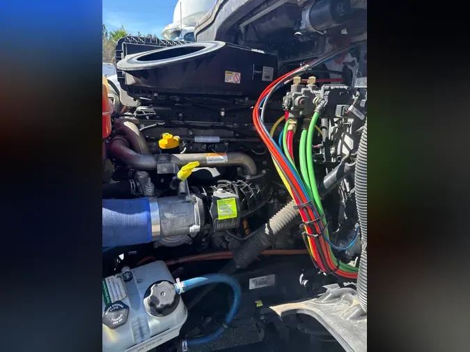 2020 FREIGHTLINER/MERCEDES NEW CASCADIA 116