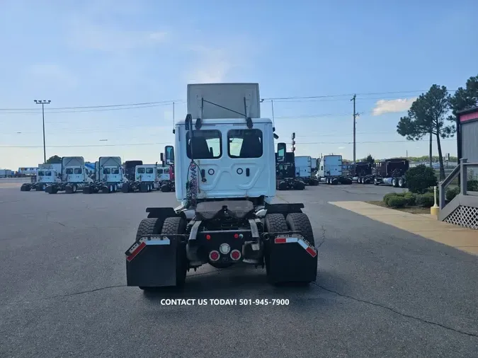 2019 FREIGHTLINER CASCADIA 125
