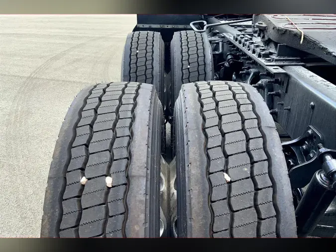 2022 INT LT625 6x4