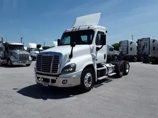 2016 Freightliner CASCADIA 125
