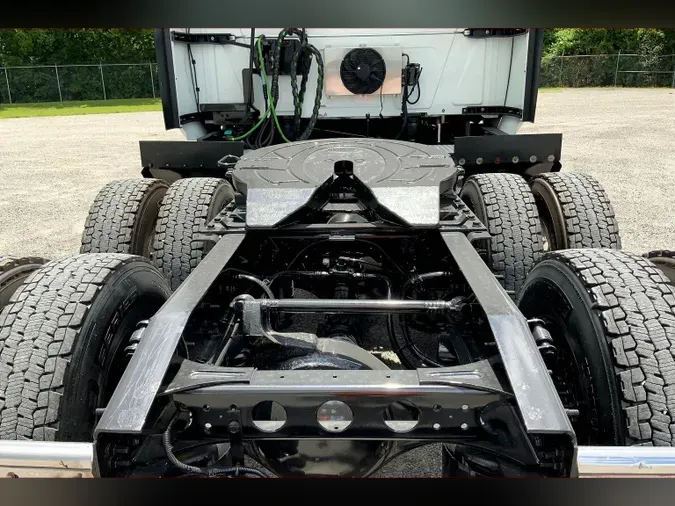 2021 INT LT625 6x4