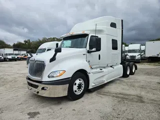 2020 NAVISTAR INTERNATIONAL LT625 SLPR CAB