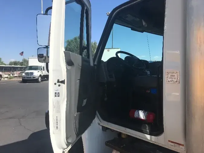 2019 International 4300