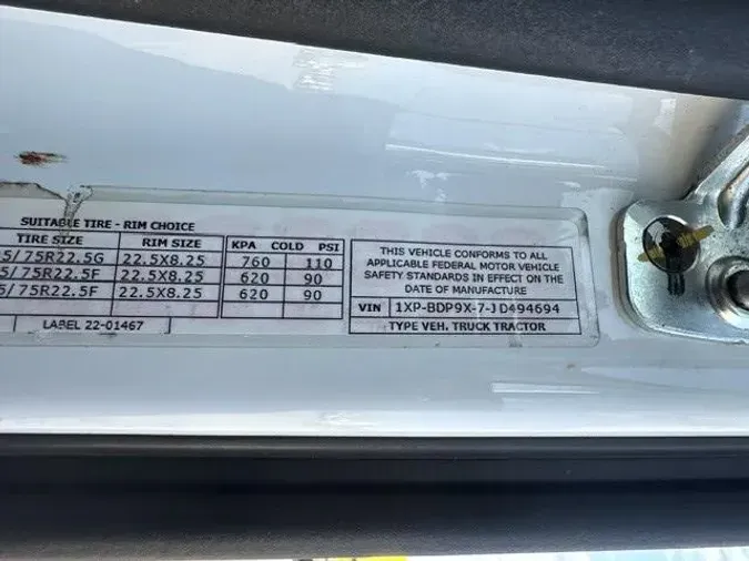 2018 Peterbilt 5794242df59ab3a4819c58b2d7ae056eb12