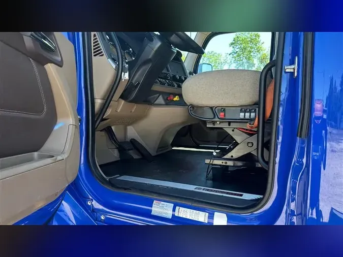 2021 KENWORTH T680