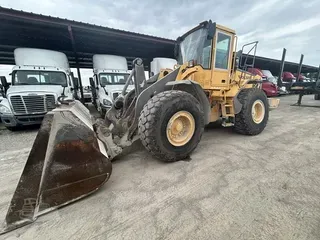 2006 VOLVO L110E
