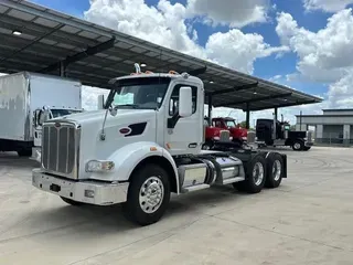 2020 Peterbilt 567