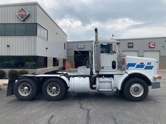 1993 Peterbilt 357