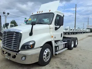 2018 FREIGHTLINER/MERCEDES CASCADIA 125