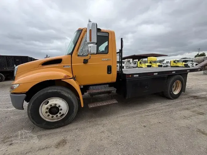 2012 INTERNATIONAL DURASTAR 4300