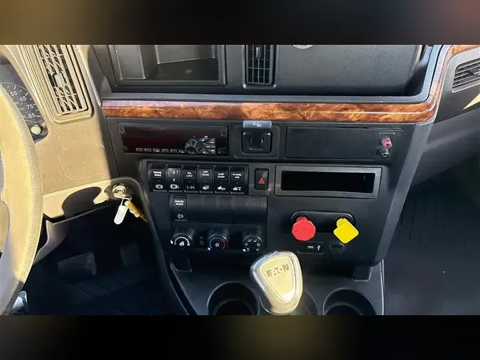 2018 INTERNATIONAL RH613