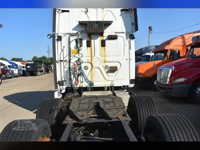 2016 FREIGHTLINER CASCADIA 125