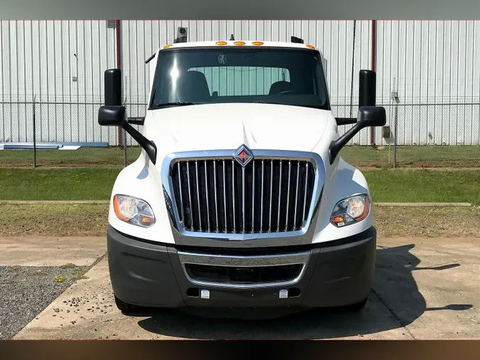 2021 INT LT625 6x4