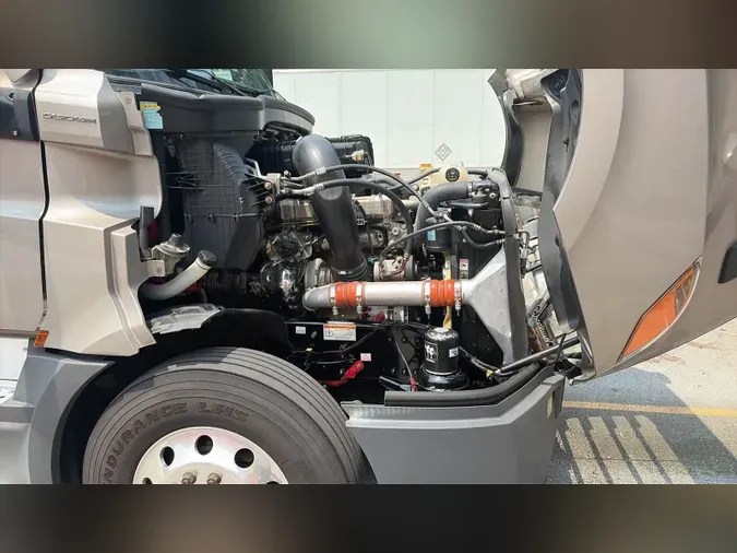 2023 Freightliner Cascadia 126