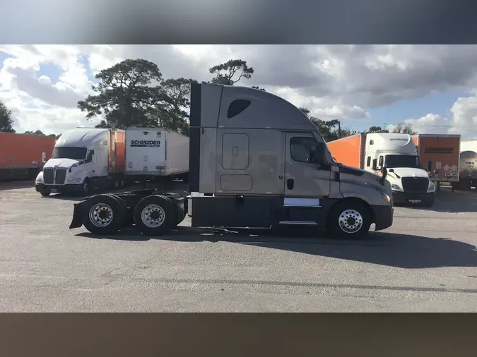 2024 Freightliner Cascadia 1264250db4e89fd1042c9a9b3451be1c954