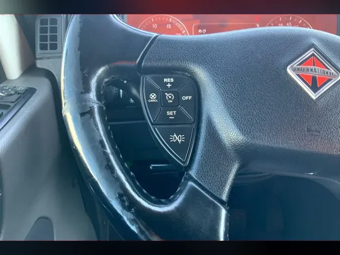 2021 INT LT625 6x4
