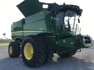 2014 John Deere S680
