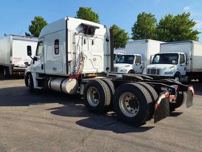 2020 FREIGHTLINER CASCADIA 125