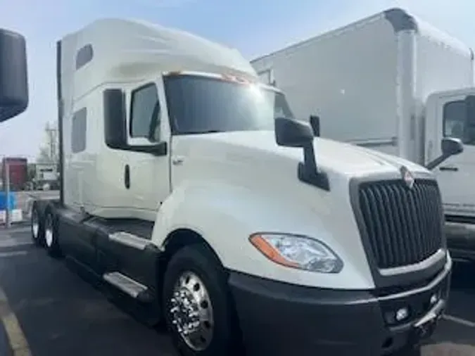 2020 International LT625