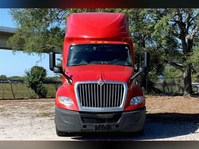 2023 INT LT625 6X442704cb5155c055eecad8df99196c54f