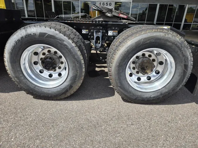 2021 Peterbilt 579