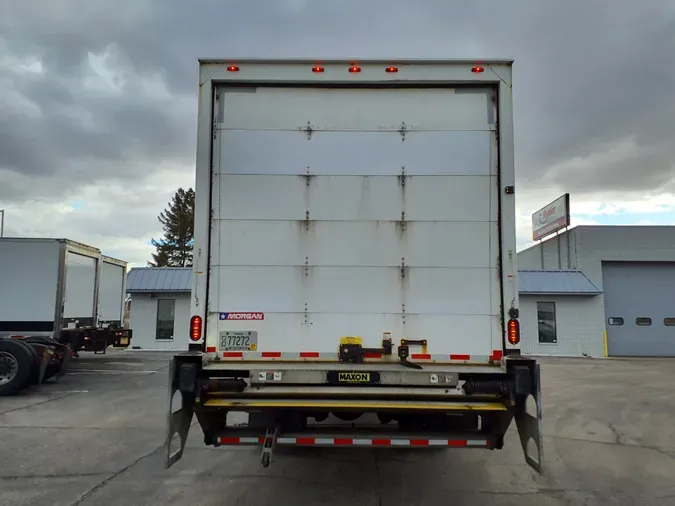 2018 FREIGHTLINER/MERCEDES M2 106