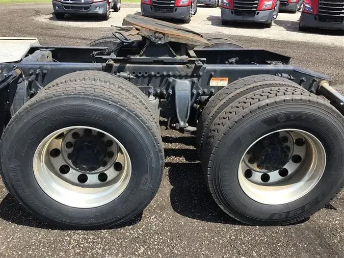 2016 FREIGHTLINER CASCADIA