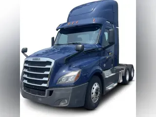 2022 Freightliner Cascadia