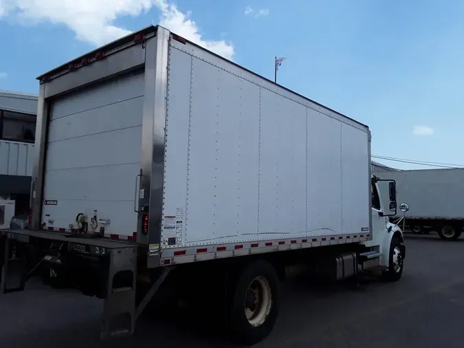 2017 FREIGHTLINER M2 106