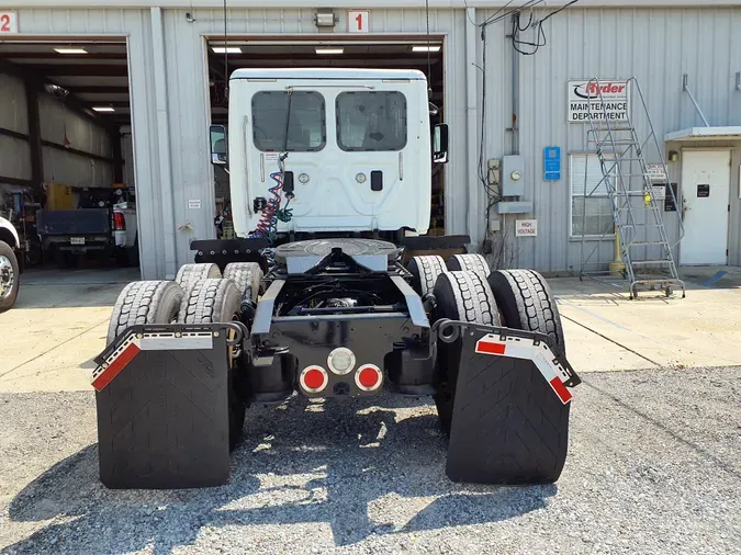 2017 FREIGHTLINER/MERCEDES CASCADIA 125