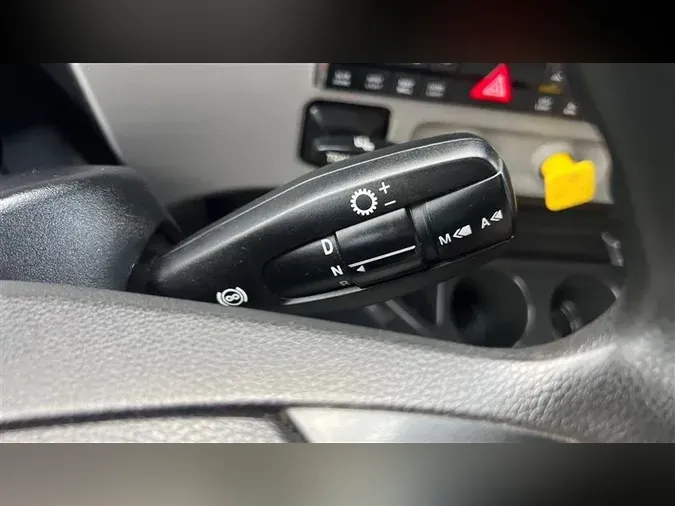 2021 FREIGHTLINER CA126