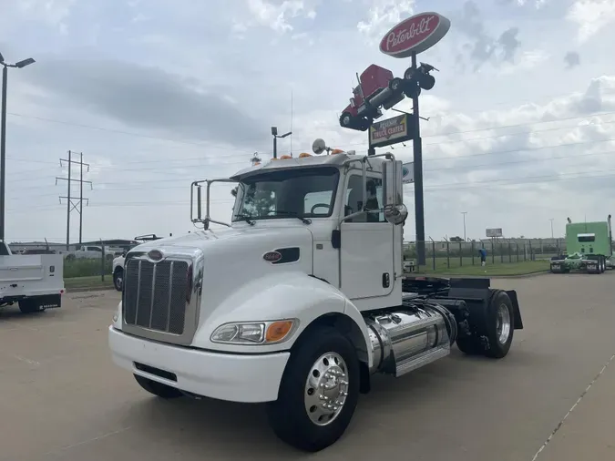 2019 Peterbilt 337