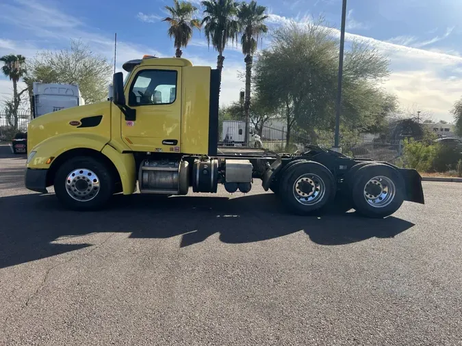 2021 Peterbilt 579