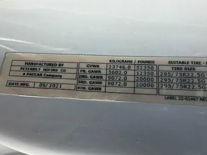 2022 Peterbilt 579