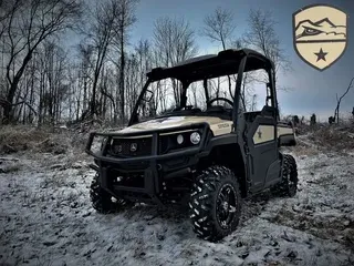 2022 John Deere XUV835M Honor Edition