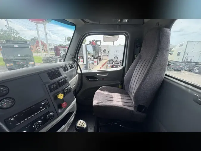 2022 Peterbilt 5674288f1b1f08eb012d6eeeb535f3fd701