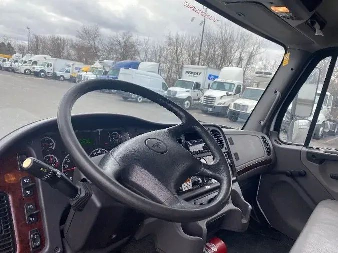 2019 Freightliner M2