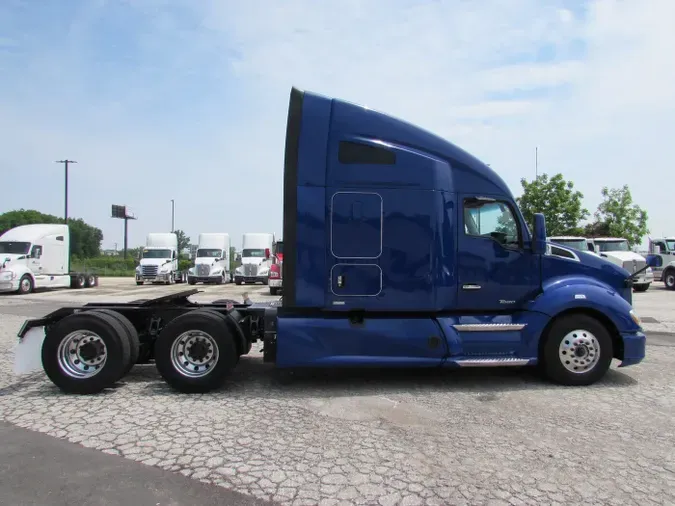 2022 Kenworth T680