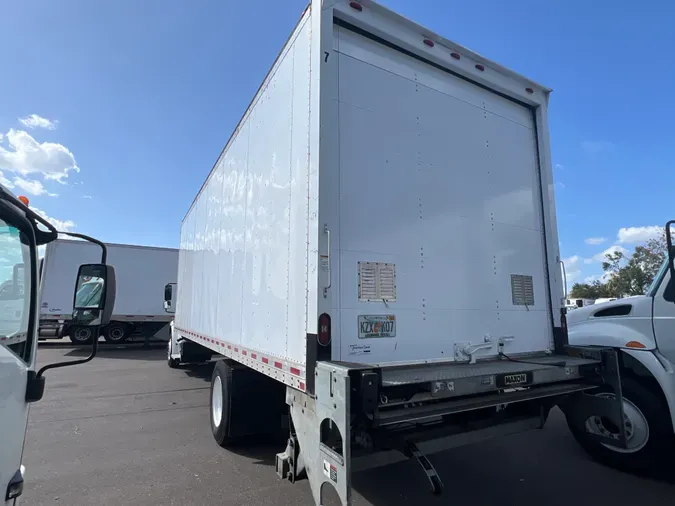 2019 FREIGHTLINER/MERCEDES M2 106