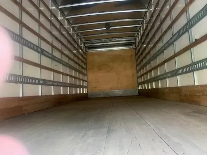 2021 Freightliner Business Class M2 106