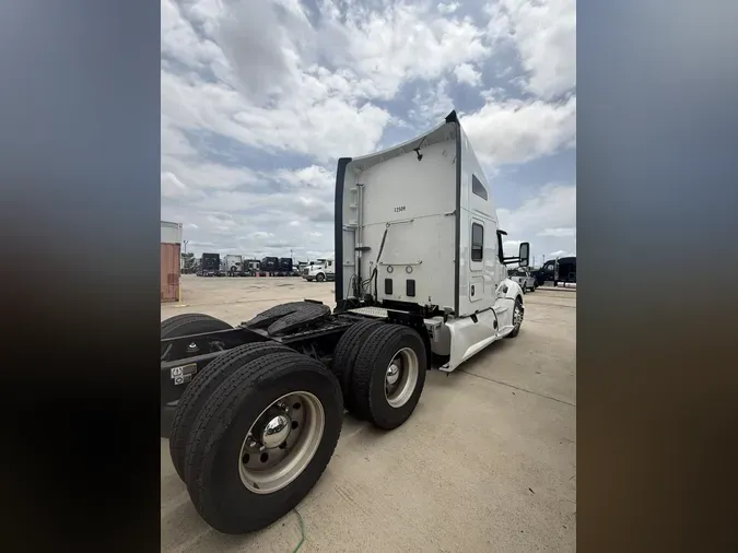 2022 Kenworth T680428e6613b5b5ad17b24c1a3439817833