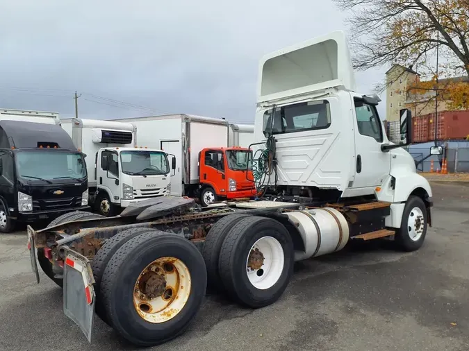 2019 NAVISTAR INTERNATIONAL LT625 DAYCAB T/A42932c8db4af386f54a48b544d71663b