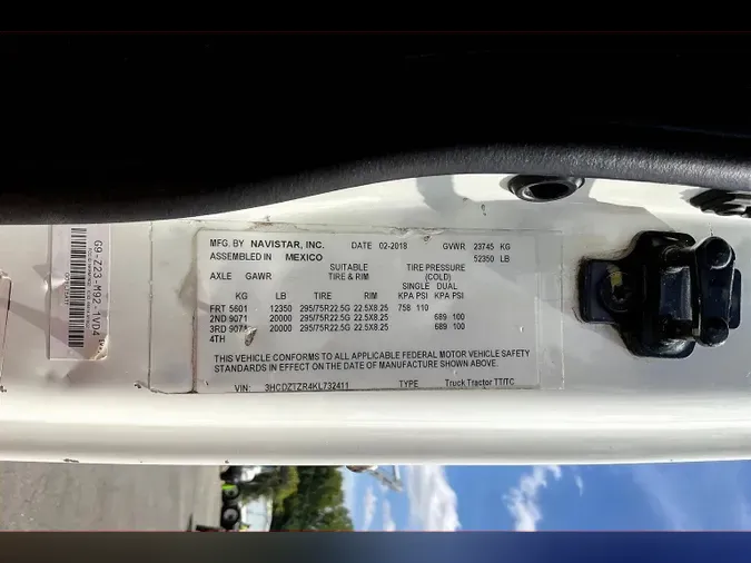 2019 INT LT625 6x4