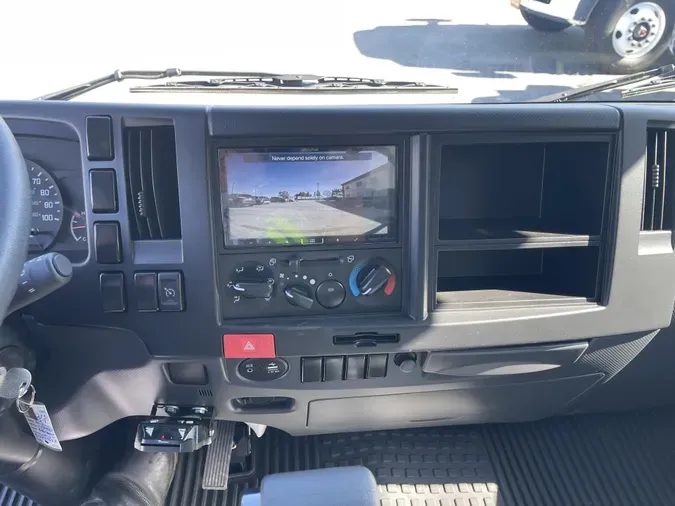 2024 Isuzu NPR-HD