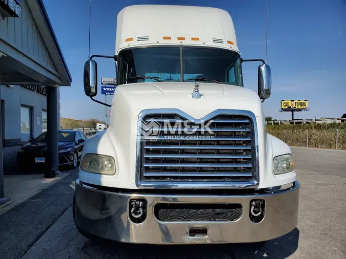 2014 MACK CXU613