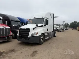 2019 FREIGHTLINER CASCADIA 126